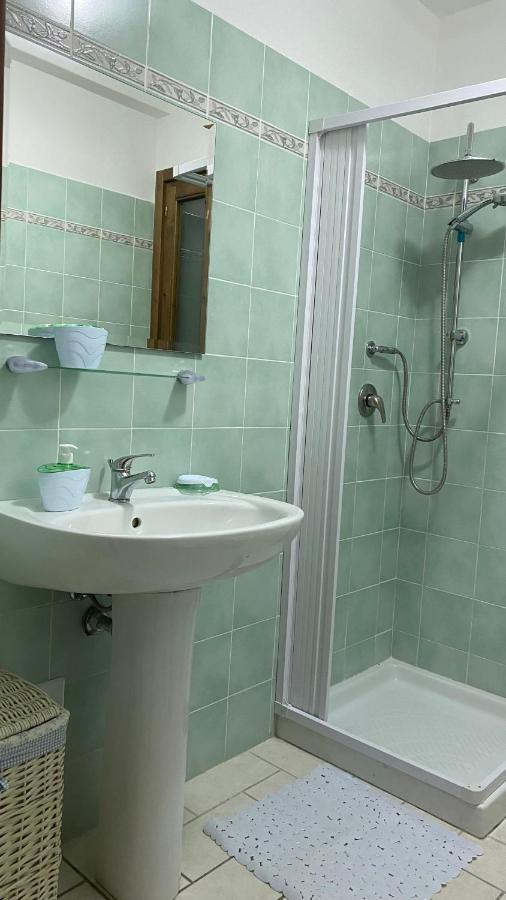 Apartamento La Casa Di Stefania Porto Pino Exterior foto